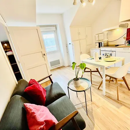 Apartment Le Saint Clement, Coeur De 5min De La Gare Nord *